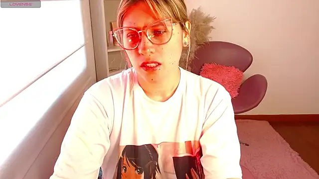 Snapshot of thamarajane chatting on February 4, 2025, 12:11 pm thamarajane online show from February 4, 2025, 12:11 pm