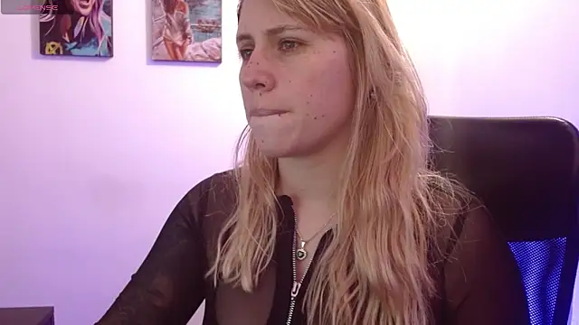 Snapshot of thamarajane chatting on February 16, 2025, 9:38 pm thamarajane online show from February 16, 2025, 9:38 pm