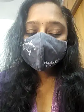 sexynayan23 online show from November 3, 2025, 5:09 am