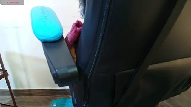klylls squirt  online show from June 30, 2026, 7:37 pm
