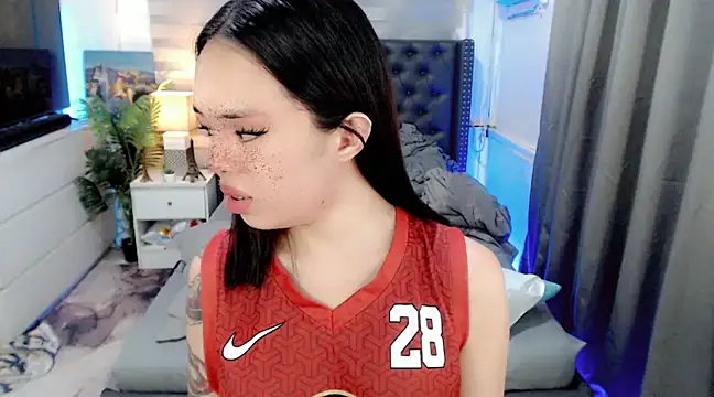 Snapshot of SweetCheska19 chatting on February 22, 2025, 2:17 am SweetCheska19 online show from February 22, 2025, 2:17 am