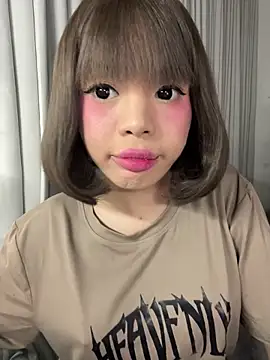 Snapshot of SweetCheska19 chatting on September 11, 2025, 8:31 pm SweetCheska19 online show from September 11, 2025, 8:31 pm