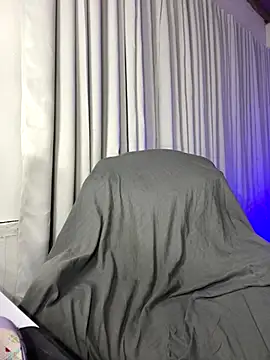 Snapshot of SweetCheska19 chatting on September 12, 2025, 9:04 pm SweetCheska19 online show from September 12, 2025, 9:04 pm