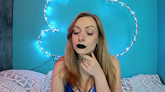 YourVenus00 online show from February 10, 2025, 12:29 pm