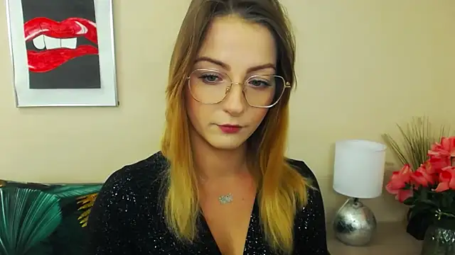 NatalieSexy online show from February 5, 2025, 7:18 am