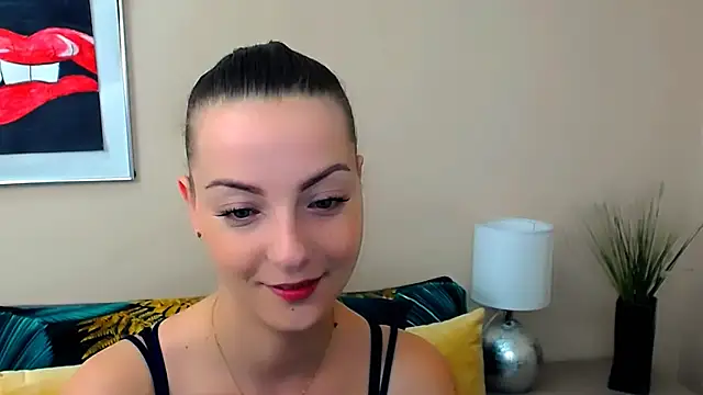 NatalieSexy online show from April 16, 2026, 6:14 am
