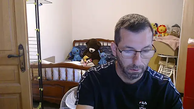steph19x5 online show from July 4, 2026, 5:02 am