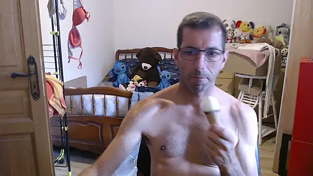 steph19x5 online show from July 15, 2026, 6:24 pm