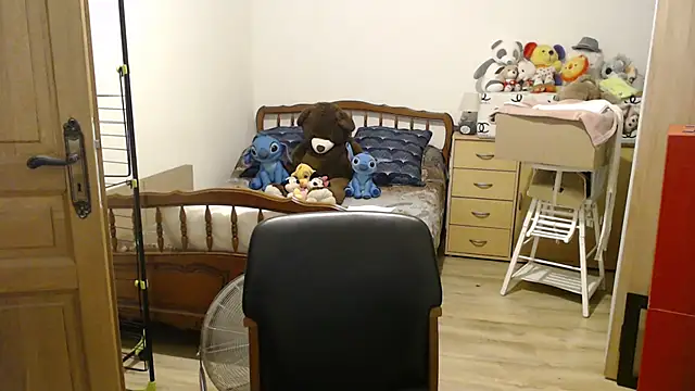 steph19x5 online show from July 23, 2026, 5:33 pm