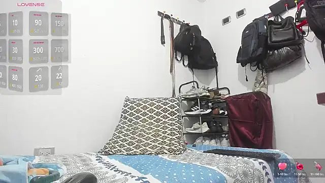 Snapshot of perla_jeff chatting on July 25, 2026, 12:03 pm perla jeff online show from July 25, 2026, 12:03 pm