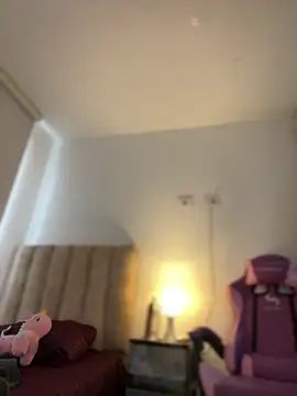 Snapshot of Little_Amber6 chatting on March 13, 2026, 8:26 pm Little Amber6 online show from March 13, 2026, 8:26 pm