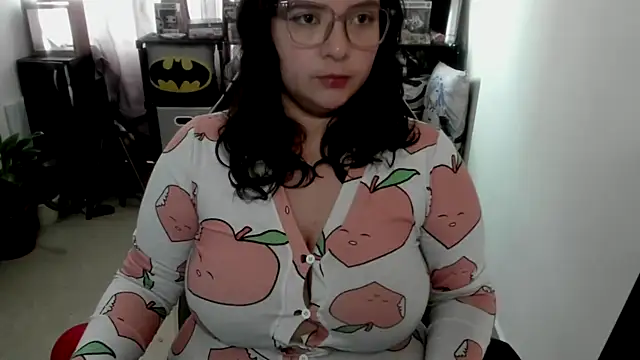 Snapshot of aika-dreams chatting on June 5, 2026, 4:13 pm aika-dreams online show from June 5, 2026, 4:13 pm