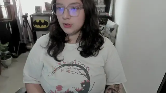 Snapshot of aika-dreams chatting on July 3, 2026, 1:28 pm aika-dreams online show from July 3, 2026, 1:28 pm