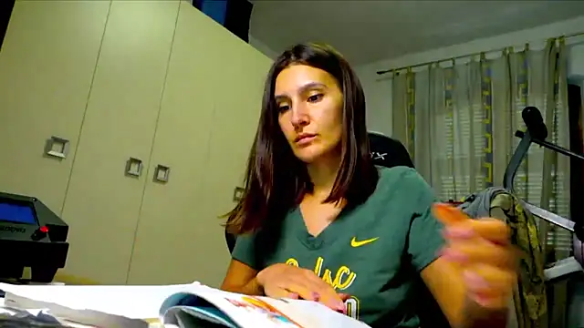 GodlyTheia online show from October 26, 2025, 12:44 pm