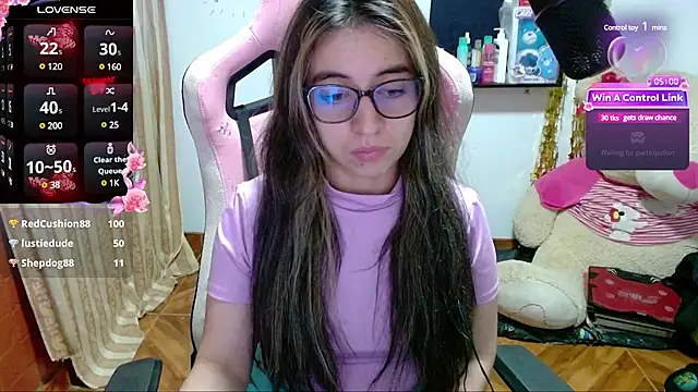 Snapshot of Maggie_Fox3 chatting on January 17, 2025, 4:39 am Maggie Fox3 online show from January 17, 2025, 4:39 am