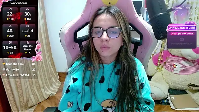 Snapshot of Maggie_Fox3 chatting on January 31, 2025, 4:47 am Maggie Fox3 online show from January 31, 2025, 4:47 am