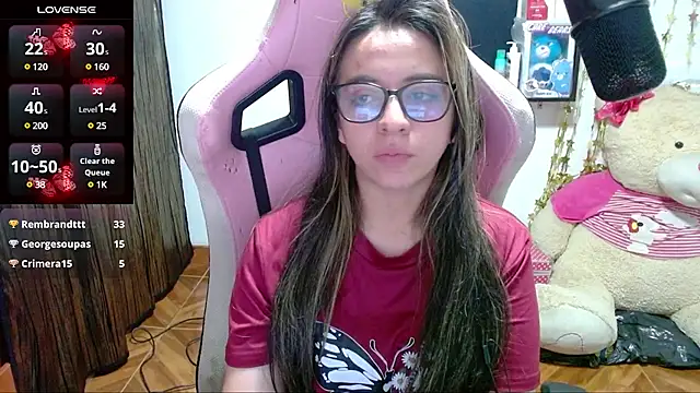 Snapshot of Maggie_Fox3 chatting on March 13, 2025, 4:27 am Maggie Fox3 online show from March 13, 2025, 4:27 am