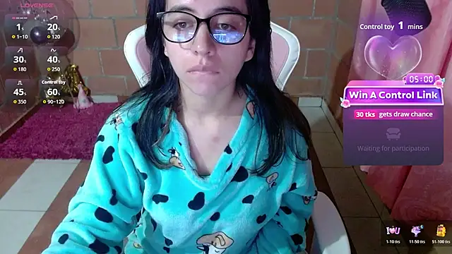 Maggie Fox3 online show from July 20, 2026, 2:26 am