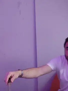 Snapshot of Consensustr chatting on February 16, 2025, 6:54 am Consensustr online show from February 16, 2025, 6:54 am