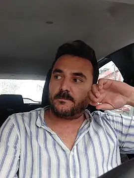 Snapshot of Consensustr chatting on October 3, 2025, 12:46 pm Consensustr online show from October 3, 2025, 12:46 pm