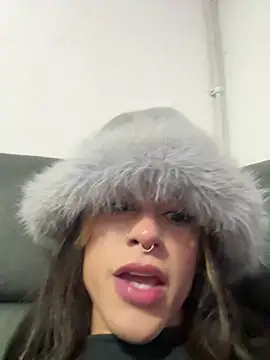 Snapshot of stormytt_ chatting on December 28, 2024, 12:36 am stormytt online show from December 28, 2024, 12:36 am