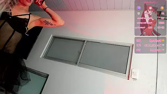 Snapshot of stormytt_ chatting on January 28, 2025, 5:43 am stormytt online show from January 28, 2025, 5:43 am