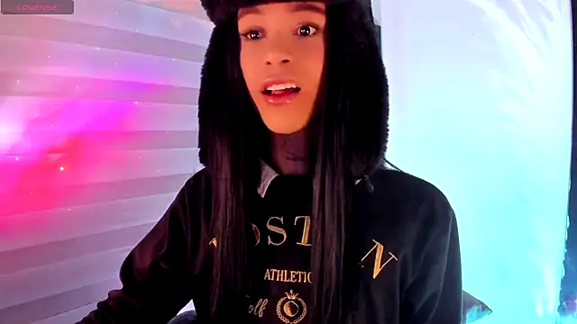 Snapshot of stormytt_ chatting on September 19, 2025, 1:40 am stormytt online show from September 19, 2025, 1:40 am