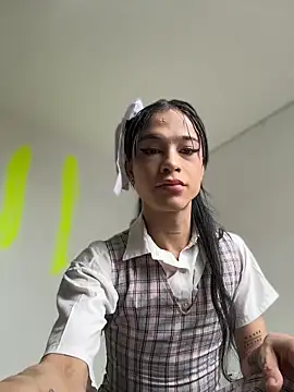 Snapshot of stormytt_ chatting on September 23, 2025, 4:43 pm stormytt online show from September 23, 2025, 4:43 pm