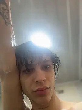 Snapshot of stormytt_ chatting on September 29, 2025, 12:21 pm stormytt online show from September 29, 2025, 12:21 pm