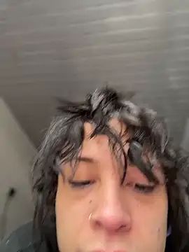 Snapshot of stormytt_ chatting on October 7, 2025, 6:16 pm stormytt online show from October 7, 2025, 6:16 pm