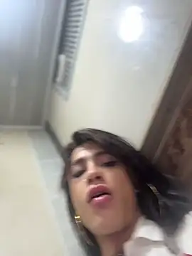 Snapshot of stormytt_ chatting on November 28, 2025, 12:41 pm stormytt online show from November 28, 2025, 12:41 pm