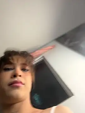 stormytt  online show from February 15, 2026, 6:10 am