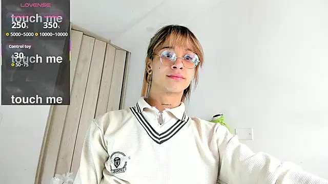 stormytt  online show from August 6, 2026, 5:59 pm