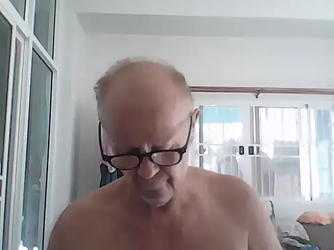 58klaus online show from December 1, 2025, 3:22 am