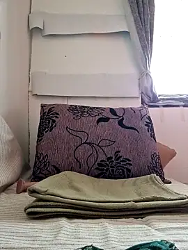 Snapshot of Goodass7 chatting on December 17, 2025, 8:20 am Goodass7 online show from December 17, 2025, 8:20 am