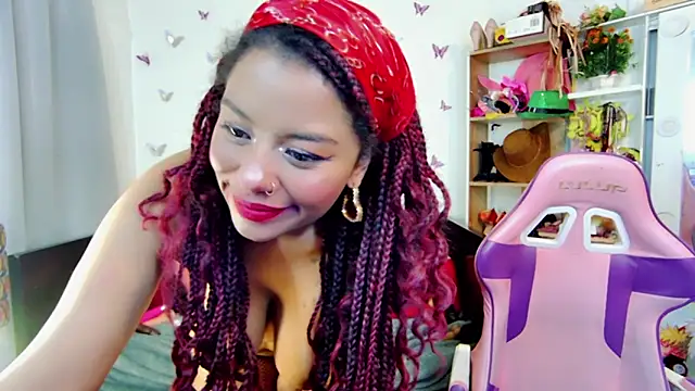 Snapshot of Naasha_ chatting on January 12, 2025, 3:36 pm Naasha online show from January 12, 2025, 3:36 pm