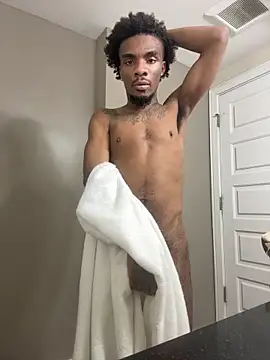 lilzaddyxh online show from December 1, 2025, 6:29 am