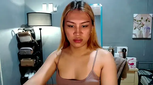 Snapshot of luxxy_grand chatting on January 14, 2025, 8:20 am luxxy grand online show from January 14, 2025, 8:20 am