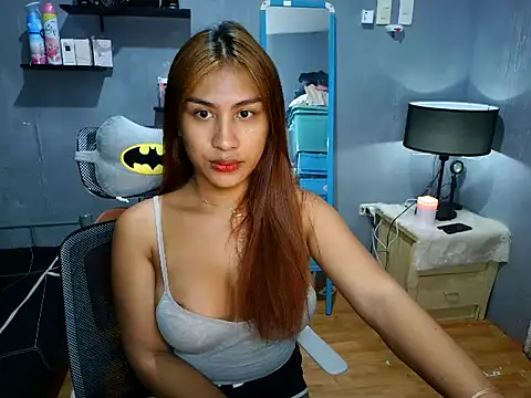 Snapshot of luxxy_grand chatting on October 27, 2025, 8:40 am luxxy grand online show from October 27, 2025, 8:40 am