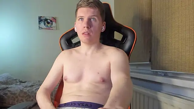 Snapshot of Bananas_dick chatting on January 15, 2025, 1:45 am Bananas dick online show from January 15, 2025, 1:45 am