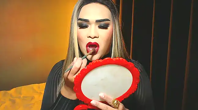 Snapshot of VictoriaEliz chatting on December 14, 2024, 10:50 pm VictoriaEliz online show from December 14, 2024, 10:50 pm