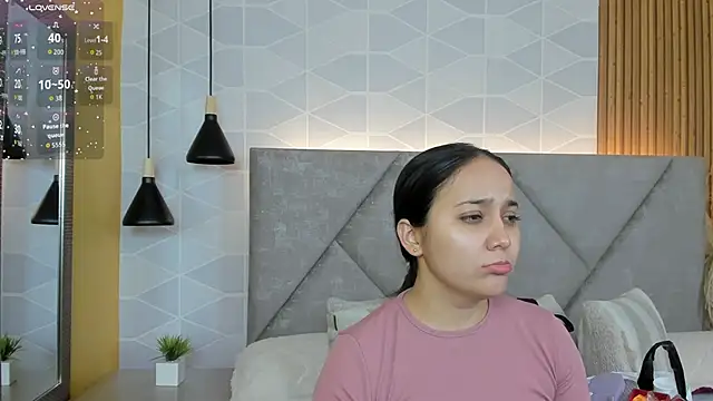 Snapshot of Sammy_Fit_ chatting on June 18, 2026, 12:31 pm Sammy Fit online show from June 18, 2026, 12:31 pm