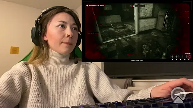 chibi moon  online show from March 10, 2026, 8:14 pm