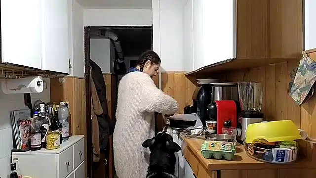 VanessaDoyle online show from February 11, 2026, 8:08 am