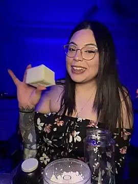 drizzypeach602 online show from February 6, 2025, 3:06 am