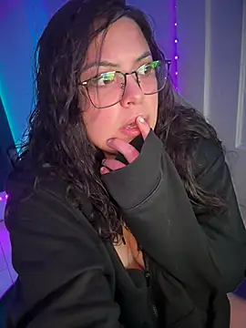 Snapshot of drizzypeach602 chatting on August 2, 2026, 3:49 am drizzypeach602 online show from August 2, 2026, 3:49 am