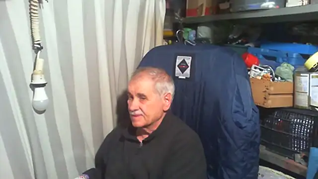 nonnomaturobisex online show from May 13, 2026, 7:17 am