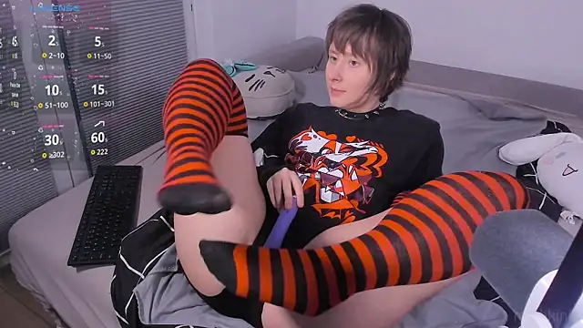 mothkink online show from July 6, 2026, 7:16 pm