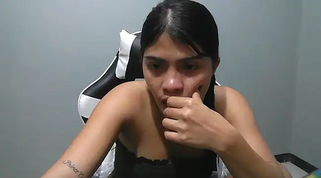 Snapshot of Miss_unknown chatting on February 18, 2025, 4:37 am Miss unknown online show from February 18, 2025, 4:37 am