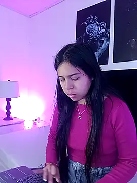 SARA MILLER69 online show from April 13, 2026, 12:10 pm